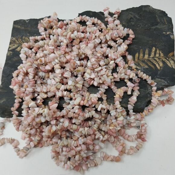 One strand natural rose quartz - Picture 1 of 9